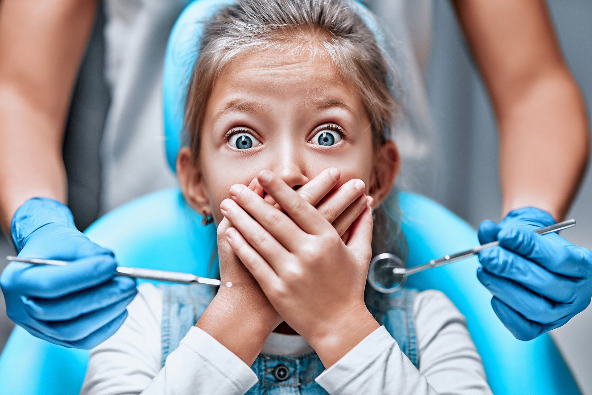 Read more about the article So nimmst Du deinem Kind die Angst vor dem Zahnarzt