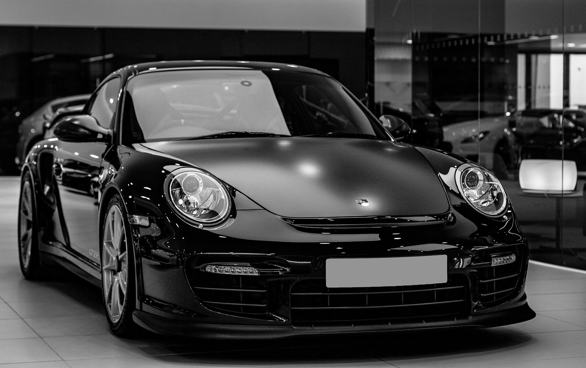 Ein schwarzer Porsche 911