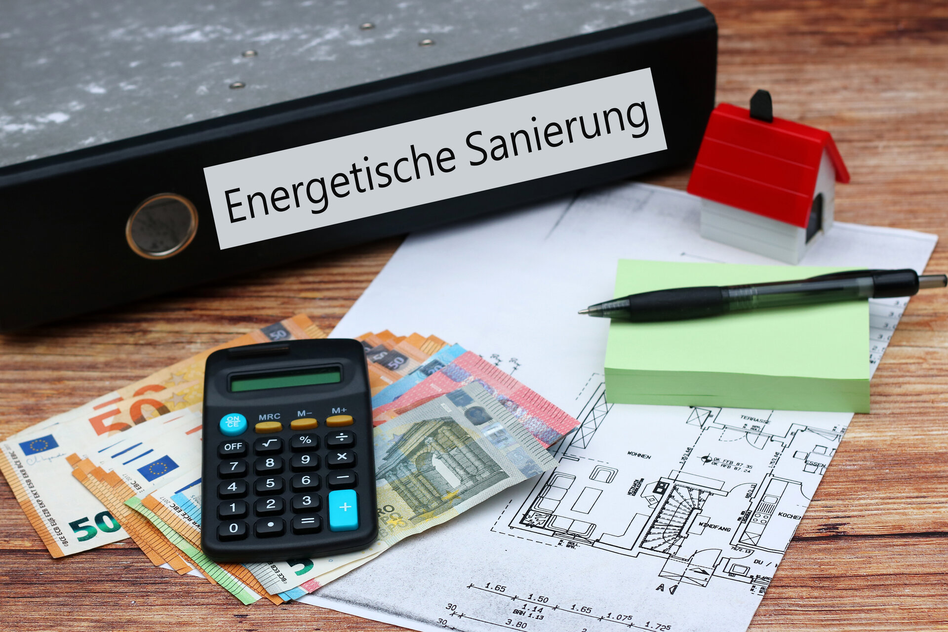 Mehr über den Artikel erfahren Hauskauf: Was du über die energetische Sanierung wissen solltest