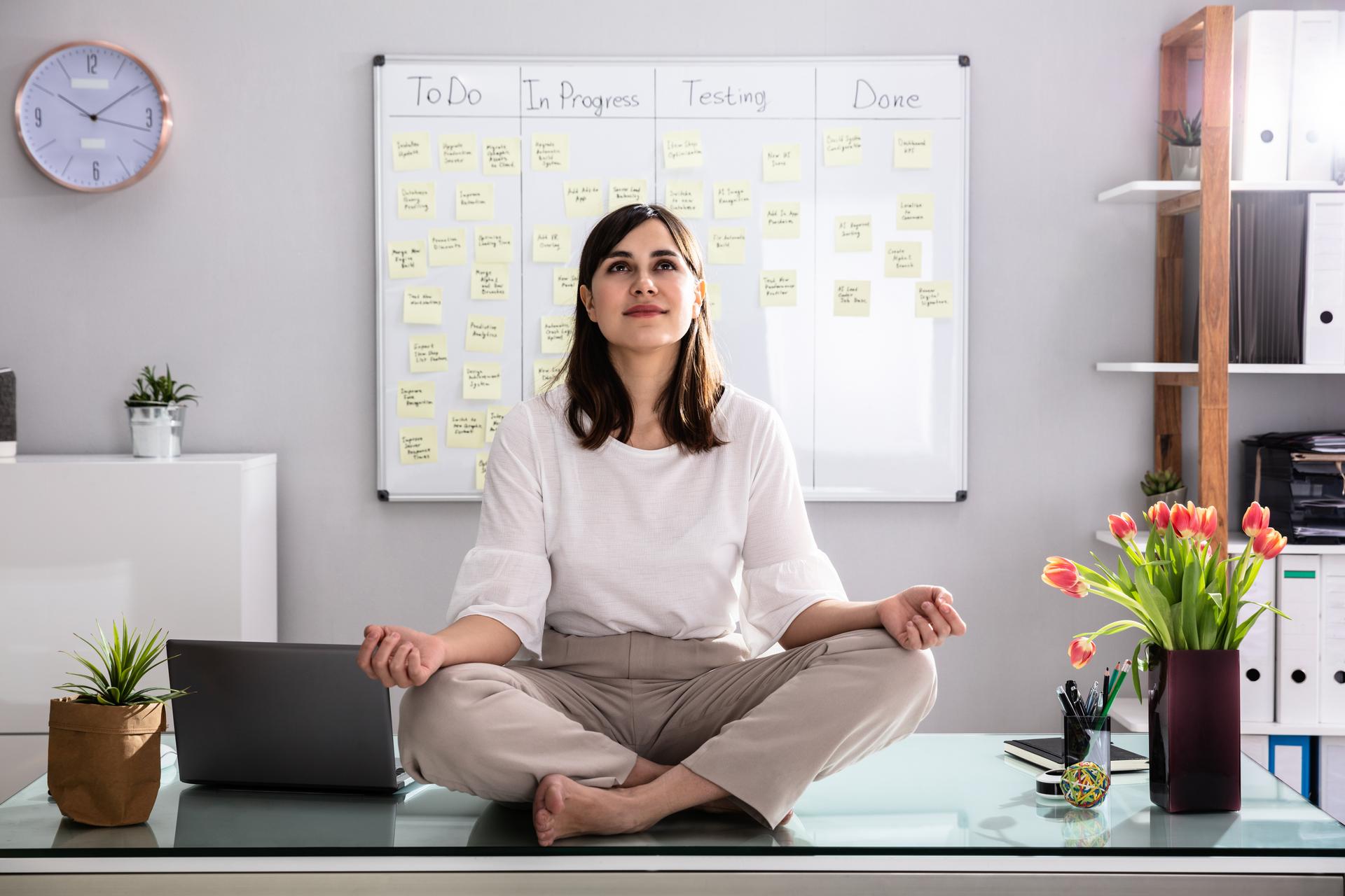 Mehr über den Artikel erfahren Stressmanagement: Techniken und Therapien zur Entspannung